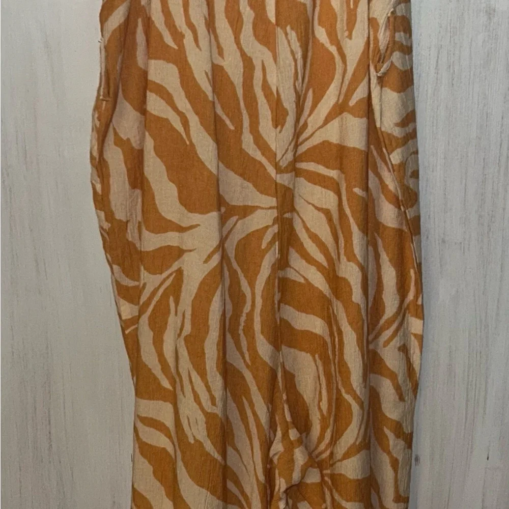 Jessica Simpson Womens Size Small Animal Print Sleeveless Jumpsuit